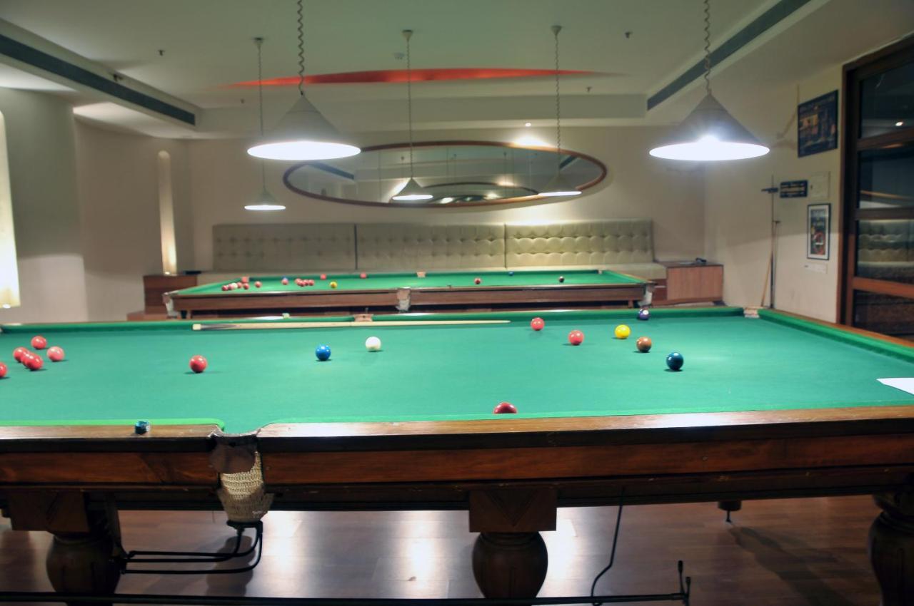 The Classique Club Bombay Eksteriør billede